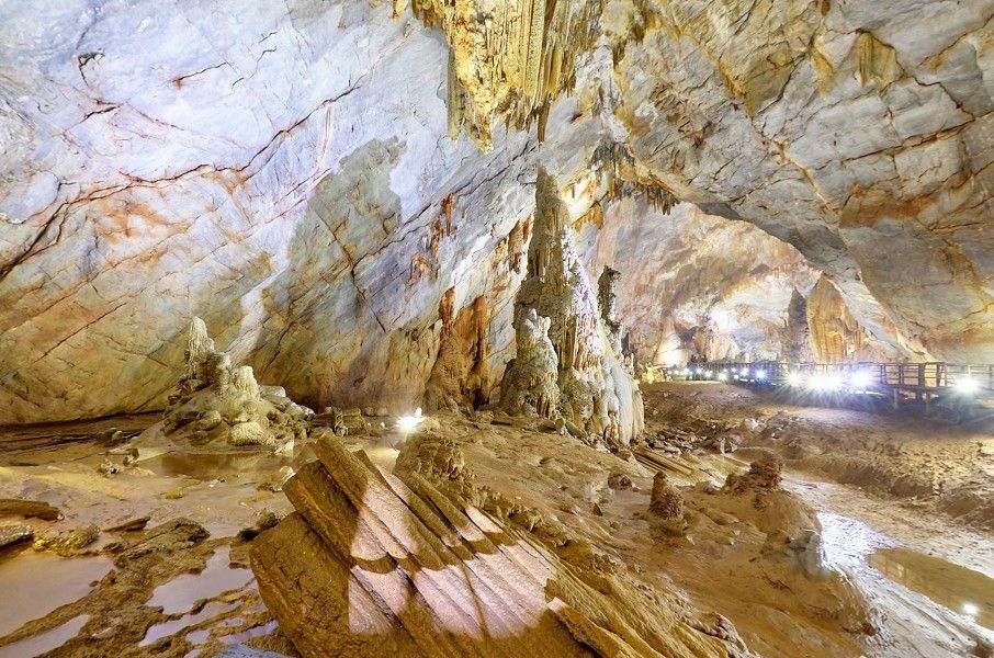 Paradise Cave Full Day From Hue – joint group tour