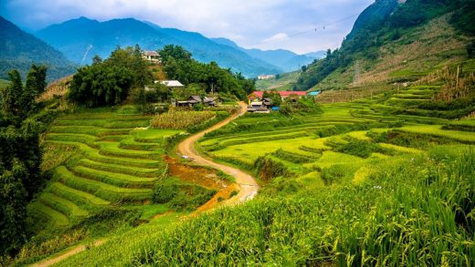 SAPA - CAT CAT - LAO CHAI - TA VAN - TRAM TON -  SILVER WATERFALL - 3 DAYS 2 NIGHTS - JOIN GROUP TOUR